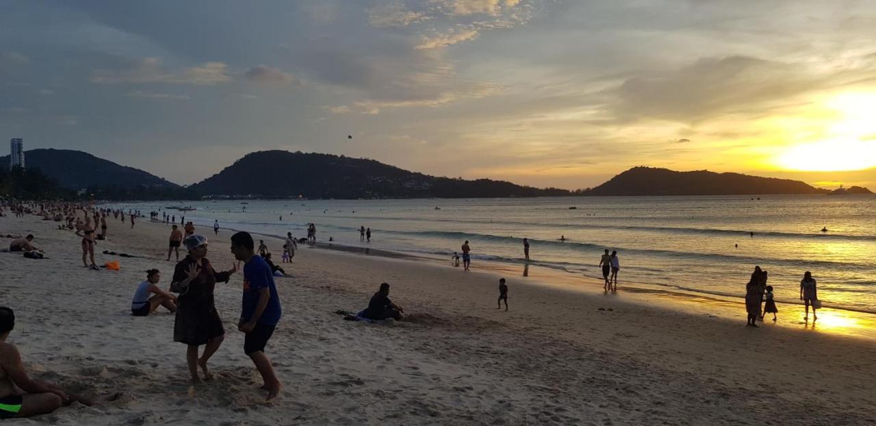 Hangover Inn Phuket Exteriör bild